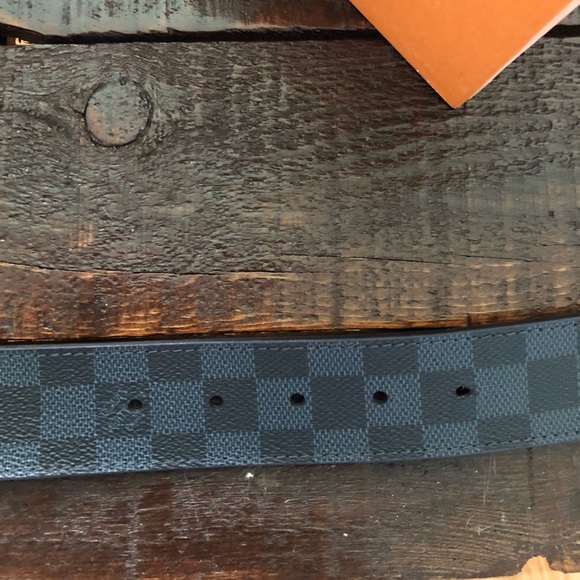 Louis Vuitton belt size 32-36 - Picture 3 of 4